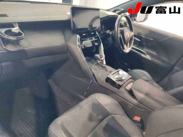 TOYOTA HARRIER 2020
