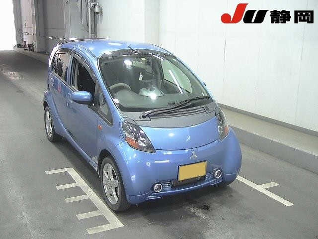 MITSUBISHI I 2010