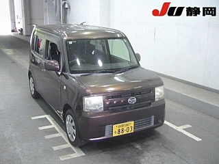 DAIHATSU MOVE CONTE 2011