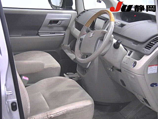 TOYOTA NOAH 2008