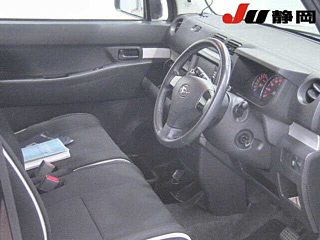 DAIHATSU MOVE CONTE 2011