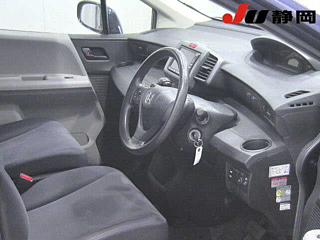 HONDA FREED 2008