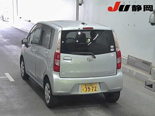 DAIHATSU MOVE 2011