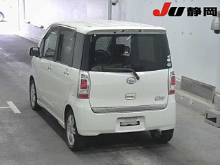 DAIHATSU TANTO EXE 2010
