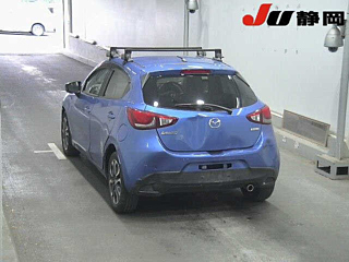 MAZDA DEMIO 2015