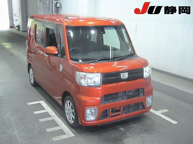 DAIHATSU WAKE 2017