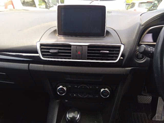 MAZDA AXELA 2015