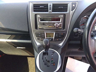 TOYOTA RACTIS 2013