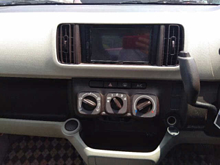 TOYOTA PASSO 2010