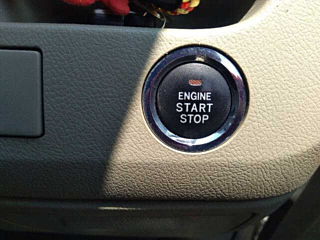TOYOTA NOAH 2009