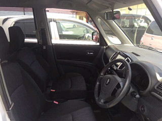 SUZUKI SOLIO 2013