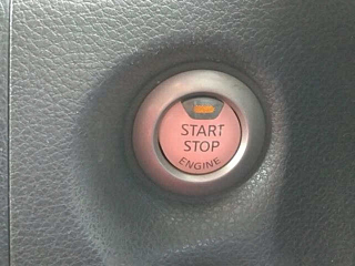 NISSAN CUBE 2011