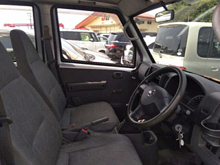 NISSAN CLIPPER VAN 2010