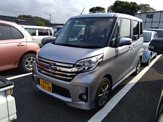 NISSAN ROOX 2014