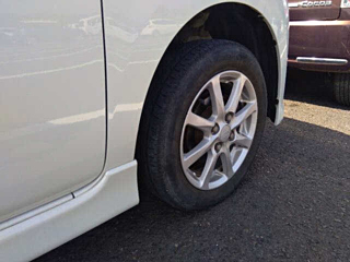 DAIHATSU TANTO 2012
