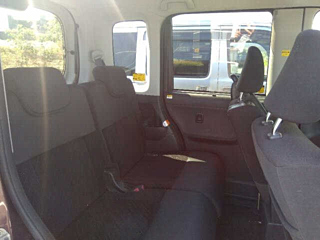DAIHATSU TANTO 2014