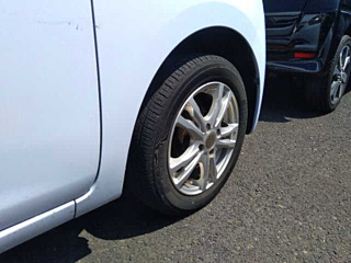 DAIHATSU MIRA E S 2012