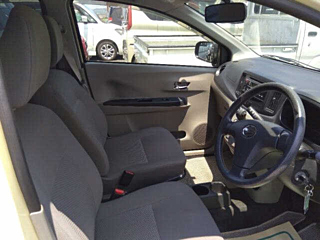 DAIHATSU MIRA E S 2015