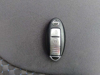 NISSAN MARCH 2010
