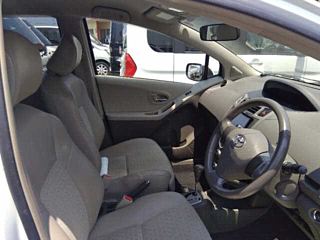 TOYOTA VITZ 2008