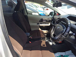 TOYOTA AQUA 2013