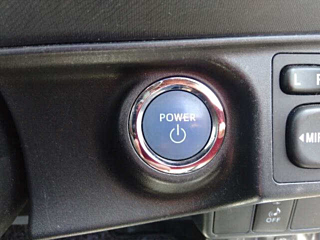 TOYOTA AQUA 2013