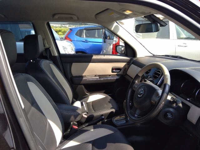 MAZDA VERISA 2013