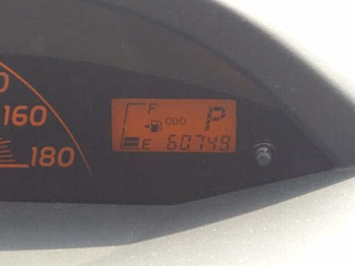 TOYOTA VITZ 2010