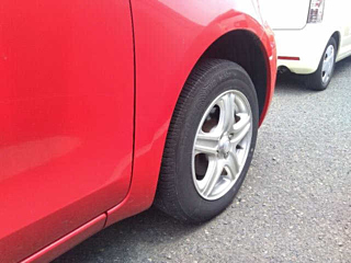 TOYOTA VITZ 2010