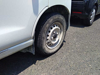 DAIHATSU HIJET VAN 2013