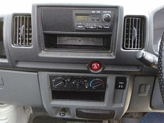 MITSUBISHI MINICAB TRUCK 2011