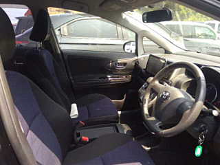 TOYOTA WISH 2013
