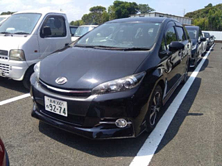 TOYOTA WISH 2013