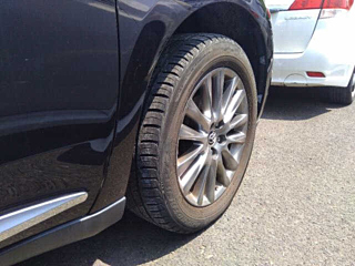 TOYOTA HARRIER 2014