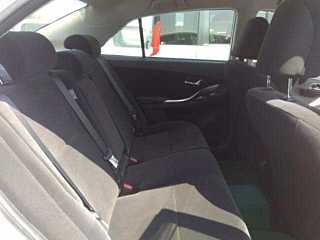 TOYOTA PREMIO 2020