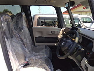 HONDA N BOX 2025