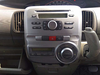 DAIHATSU TANTO 2012