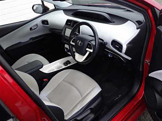 TOYOTA PRIUS 2016