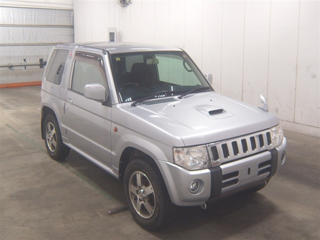 MITSUBISHI PAJERO MINI 2008