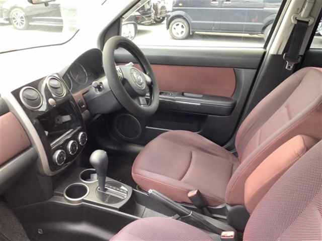 MAZDA VERISA 2008