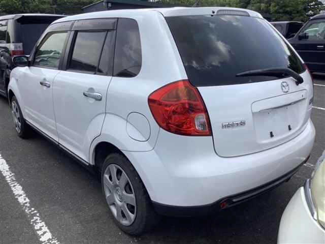 MAZDA VERISA 2008