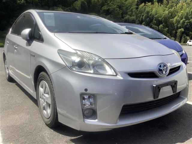 TOYOTA PRIUS 2010