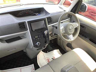 DAIHATSU TANTO 2015