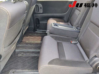 NISSAN SERENA 2009