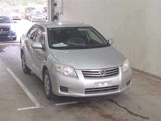 TOYOTA COROLLA AXIO 2010