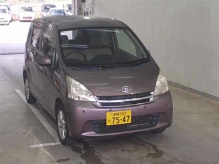 DAIHATSU MOVE 2011