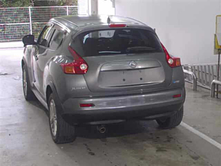 NISSAN JUKE 2010