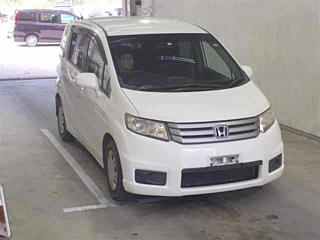HONDA FREED 2010