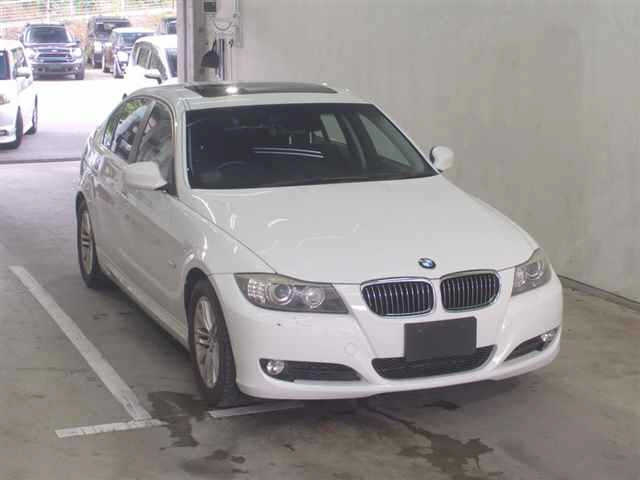 BMW 3 SERIES 2009