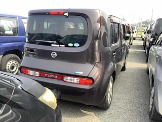 NISSAN CUBE 2010
